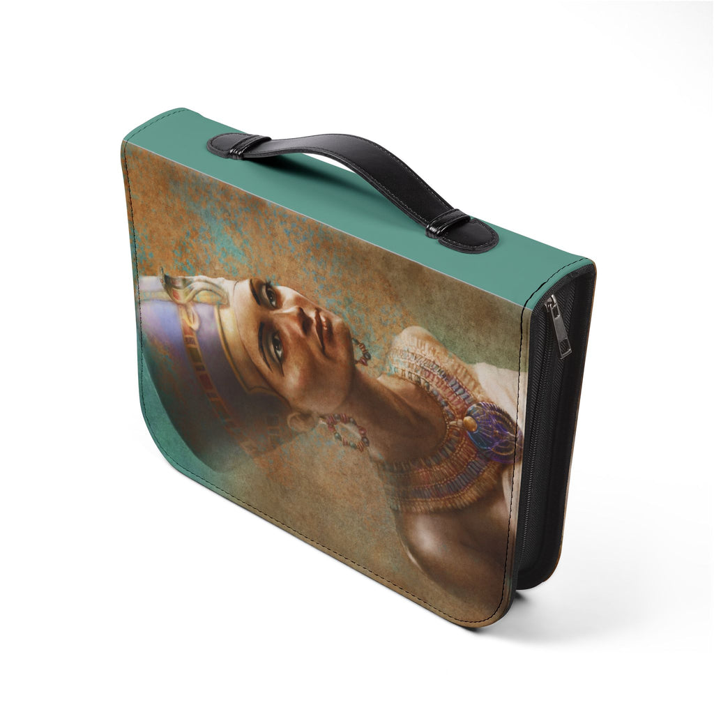 Nefertiti Book Cover